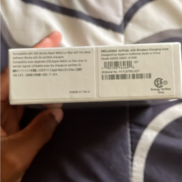 Apple airpods - Picture 5 of 6